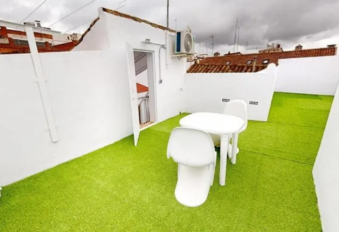 Apartman La Terraza 2 *